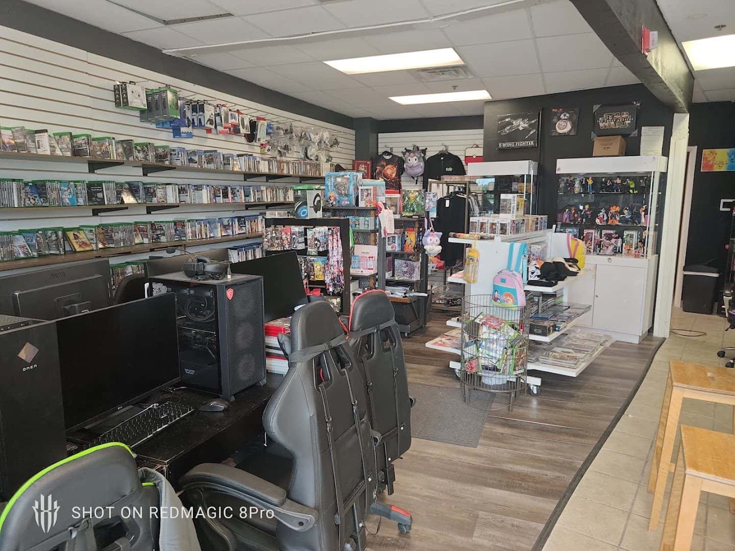 Charlie's Computers Video Games And Anime — Retail & Boutiques photo 2 of 5