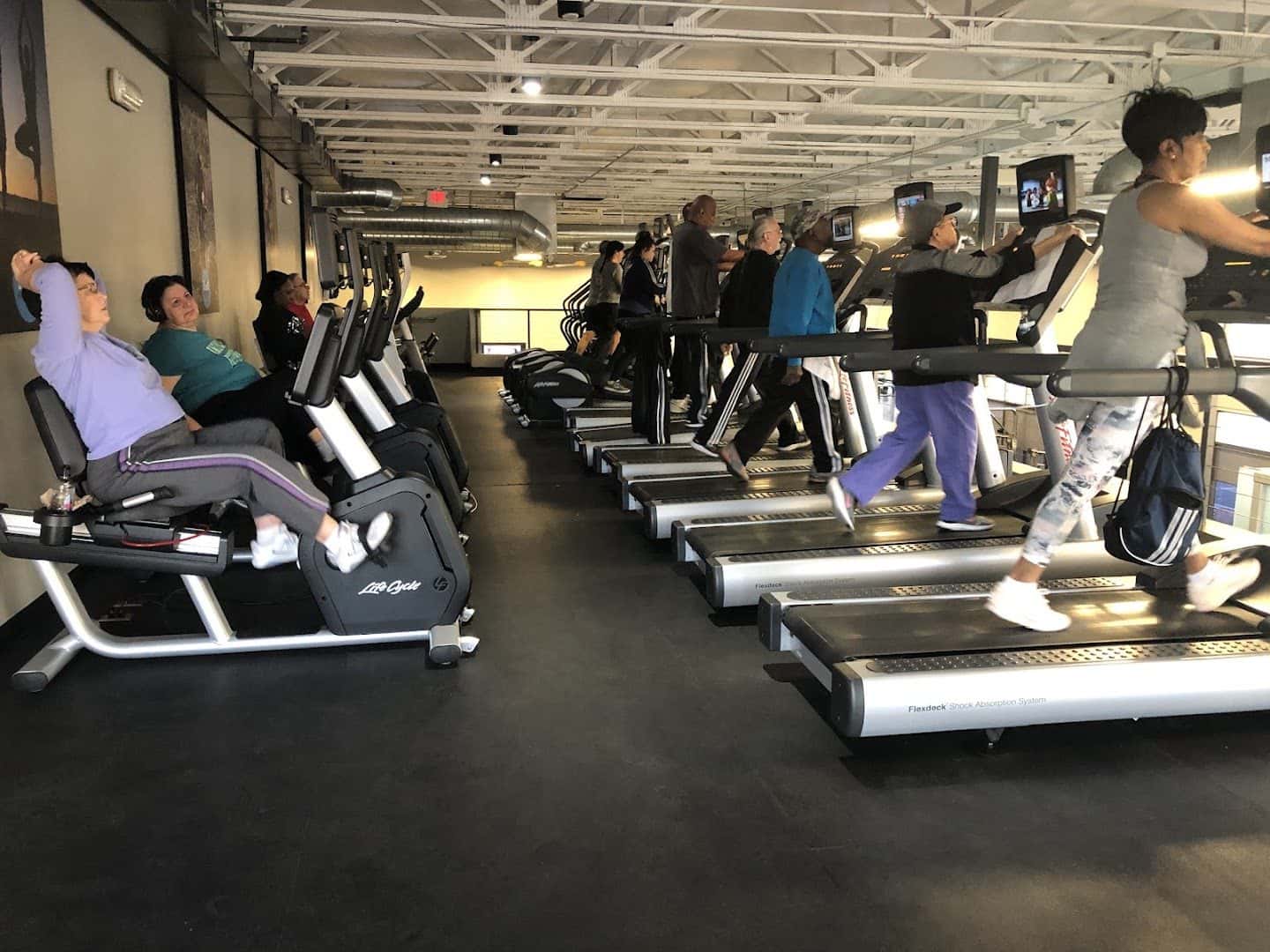 EōS Fitness — Fitness & Gyms photo 3 of 5