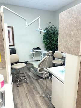 SummerHills Dental