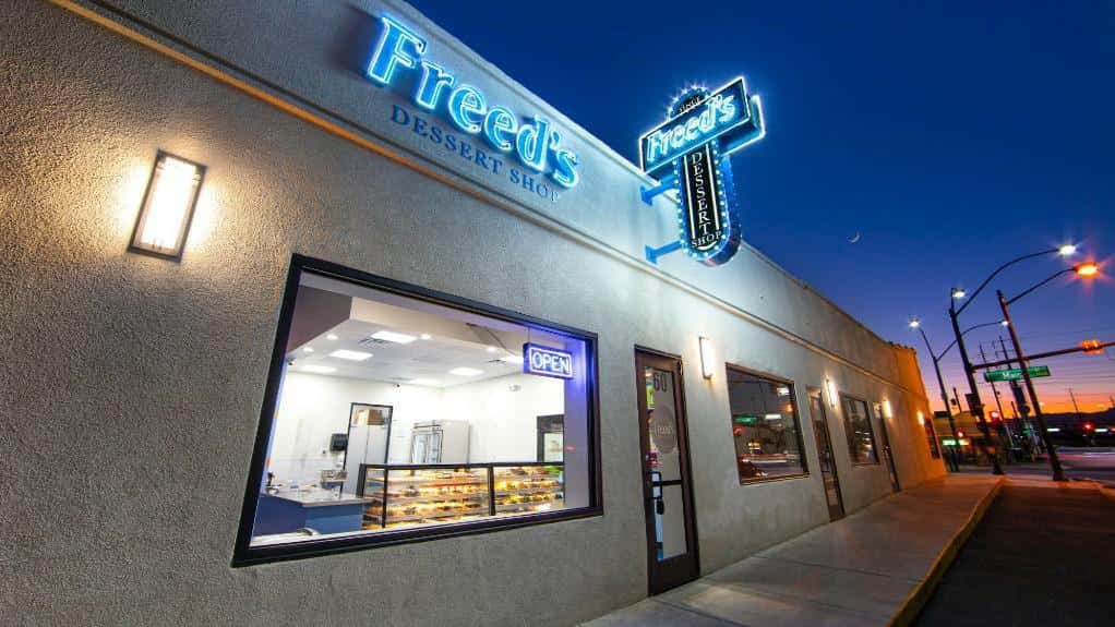 Freed's Dessert Shop — Bakeries & Desserts photo 1 of 5