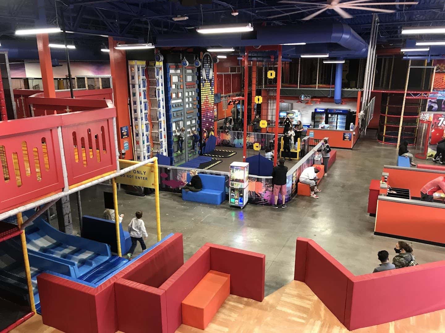 Uptown Jungle Fun Park — Family Fun & Recreation photo 1 of 5