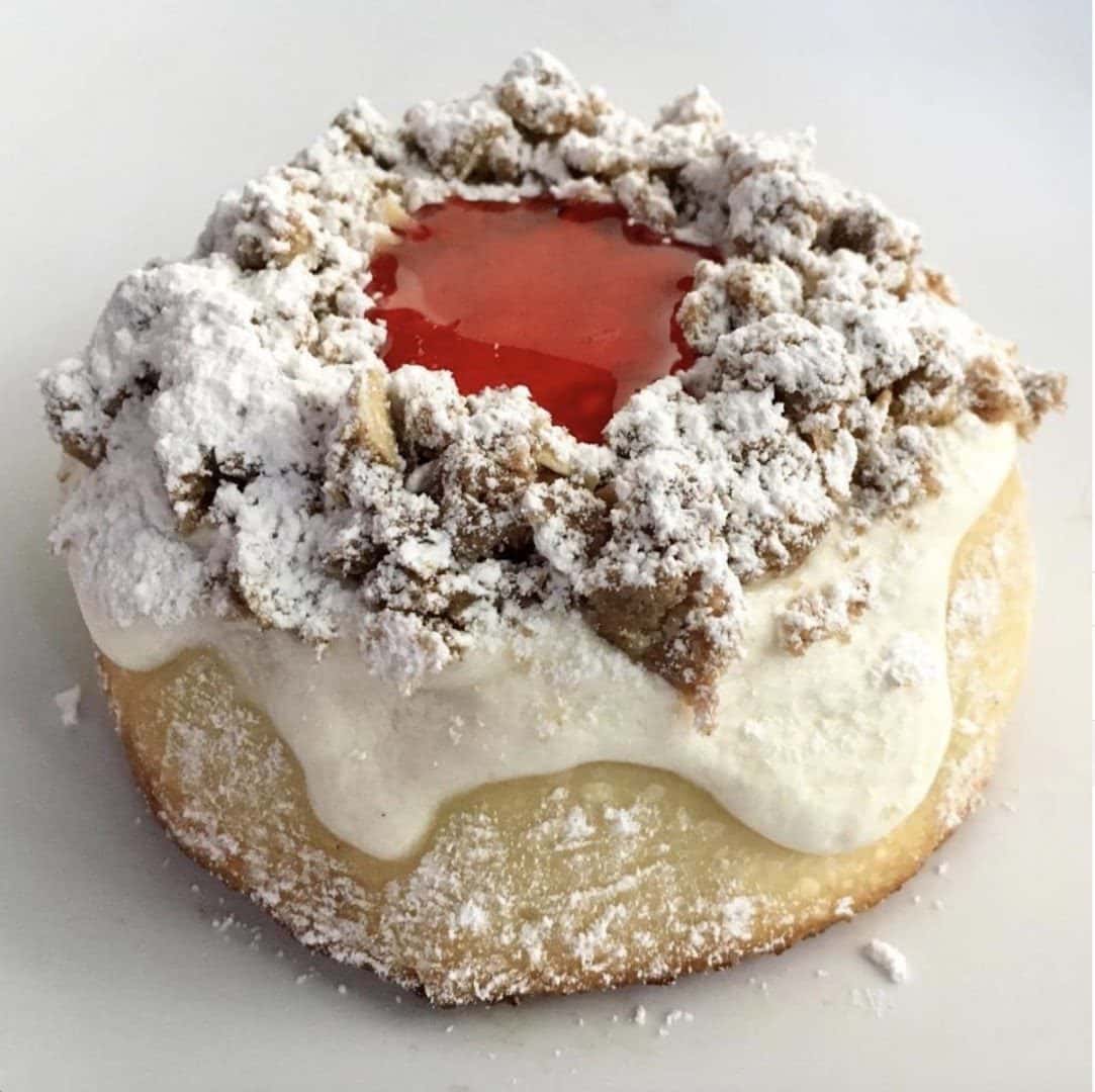 Cinnaholic — Bakeries & Desserts photo 3 of 5