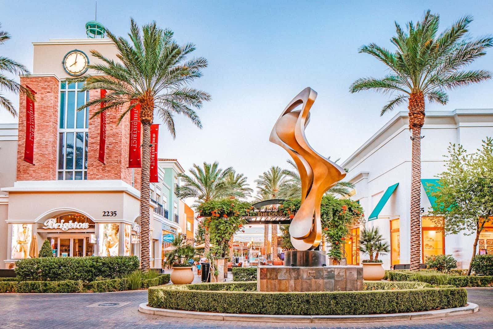 The District at Green Valley Ranch — Retail & Boutiques photo 3 of 5
