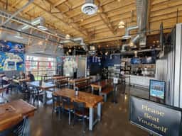 Servehzah Bottle Shop & Tap Room