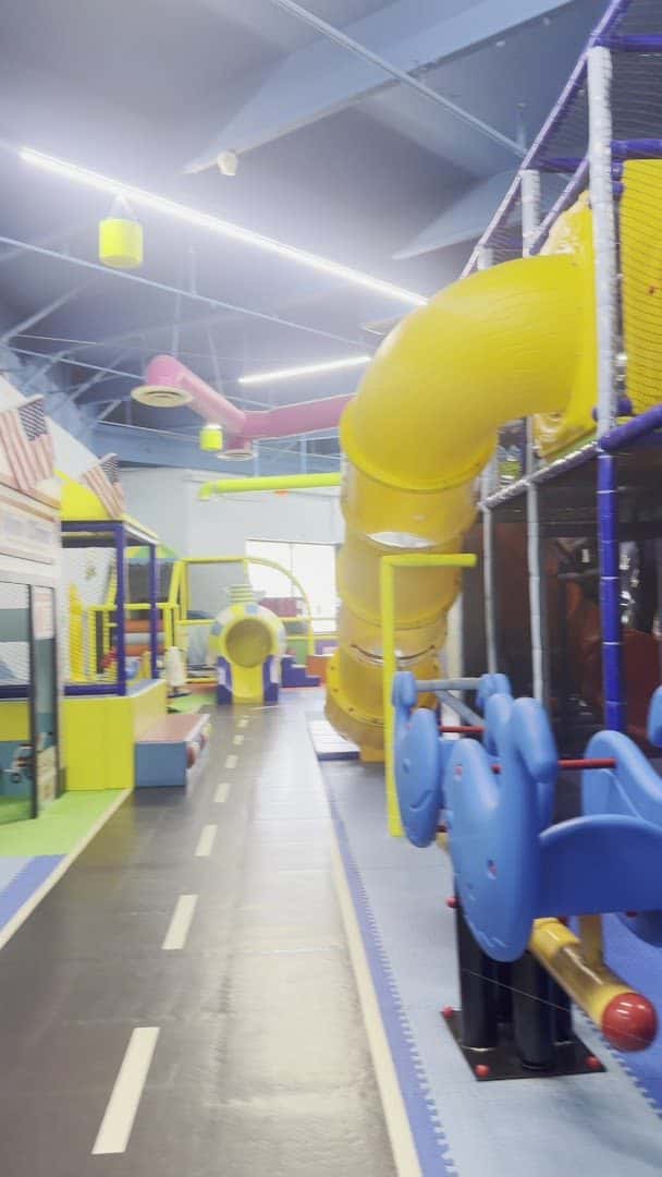 Wally Wombats | Indoor Playground & Events Center - Rainbow — Family Fun & Recreation photo 2 of 5