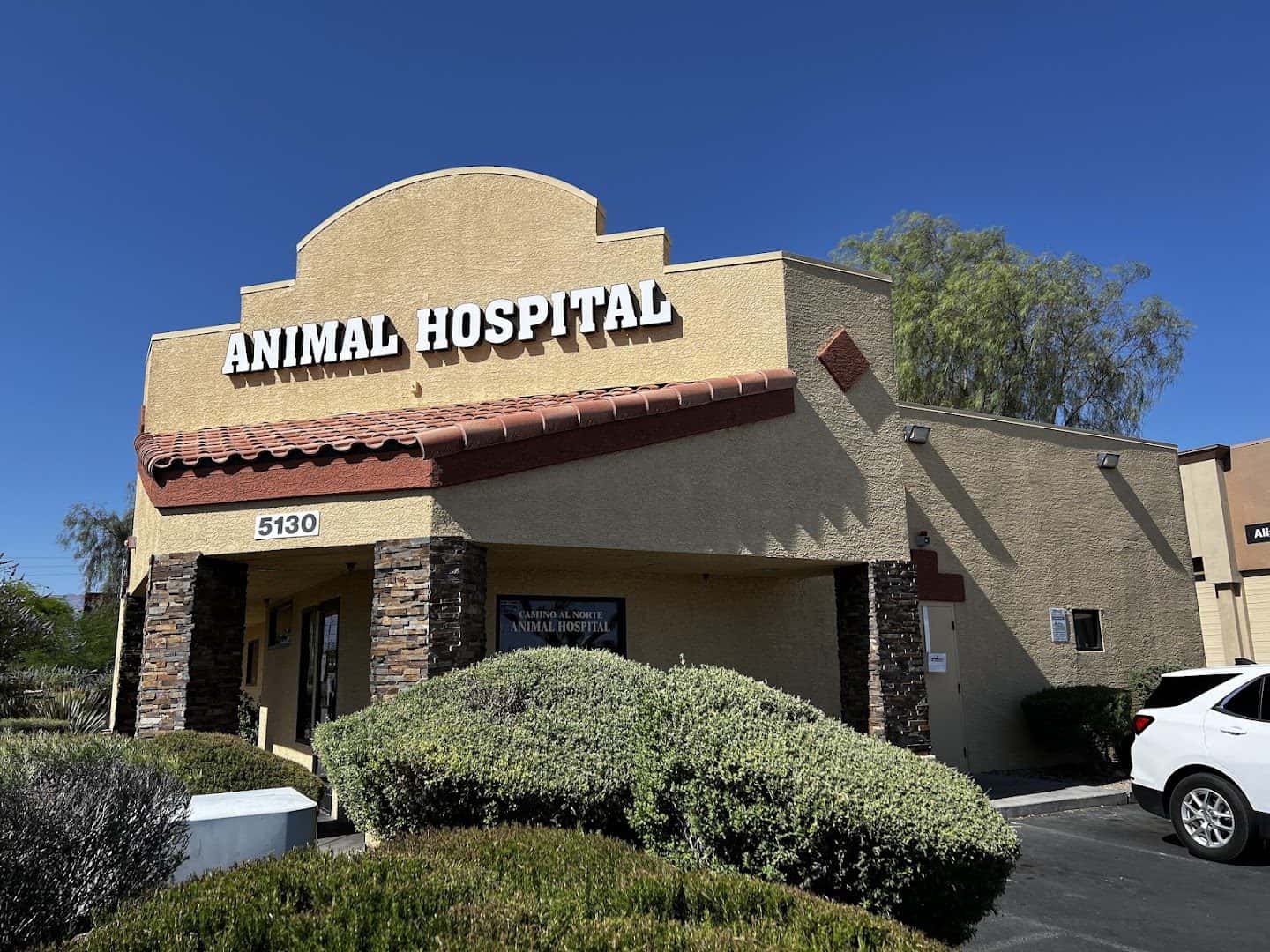 Camino al Norte Animal Hospital — Pet Services photo 2 of 5