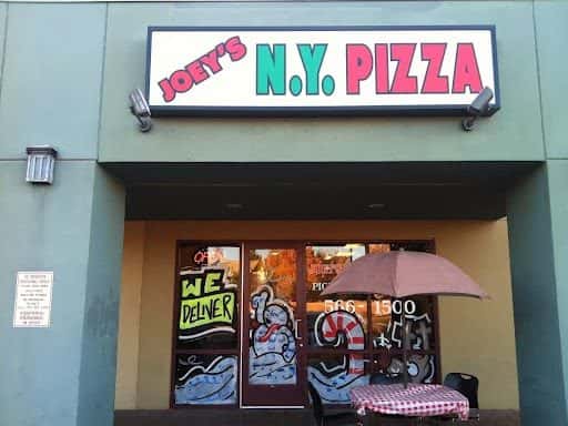 Joey's NY Pizza — Restaurants photo 1 of 5