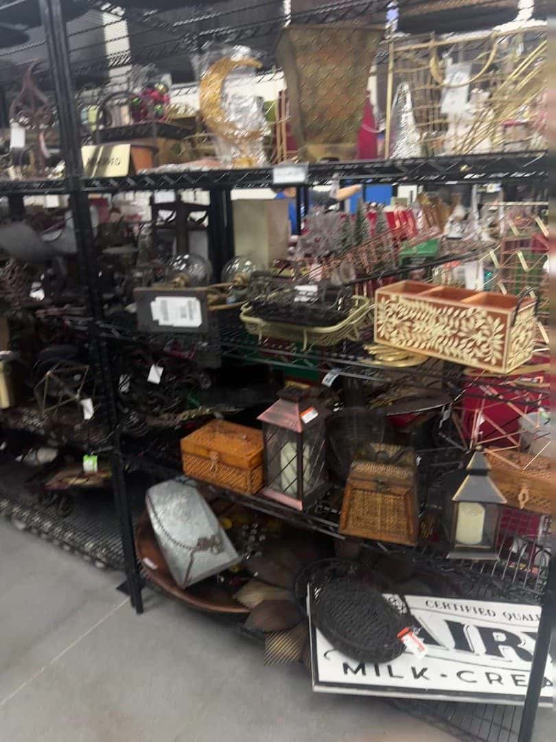 Goodwill — Retail & Boutiques photo 2 of 5