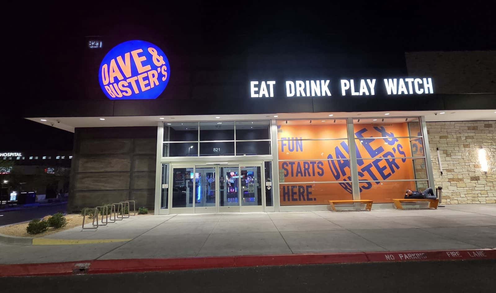 Dave & Buster's Henderson — Restaurants photo 1 of 5