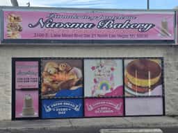 Panaderia y Pasteleria Naosma Bakery