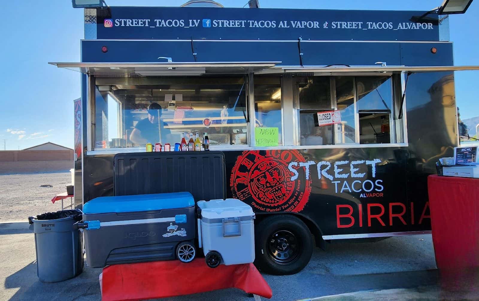 Al Vapor Street Tacos — Restaurants photo 1 of 5