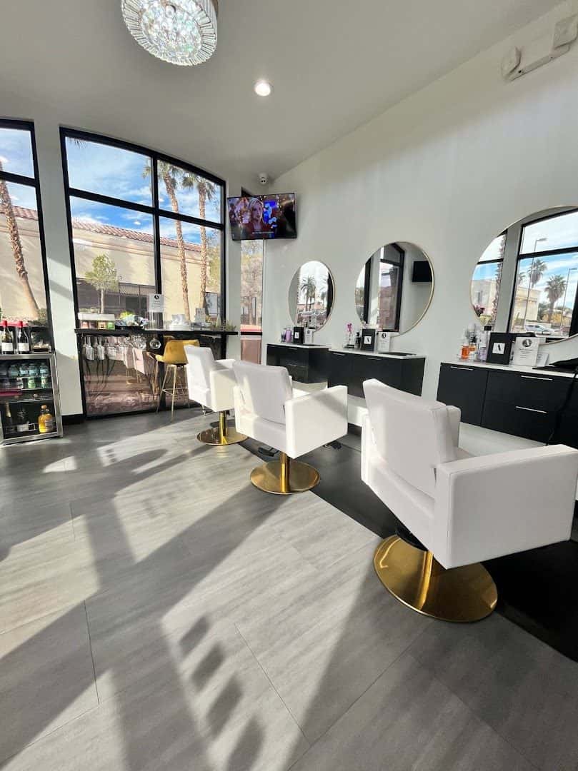 A Blow Dry Bar — Hair Salons & Barbers photo 2 of 5