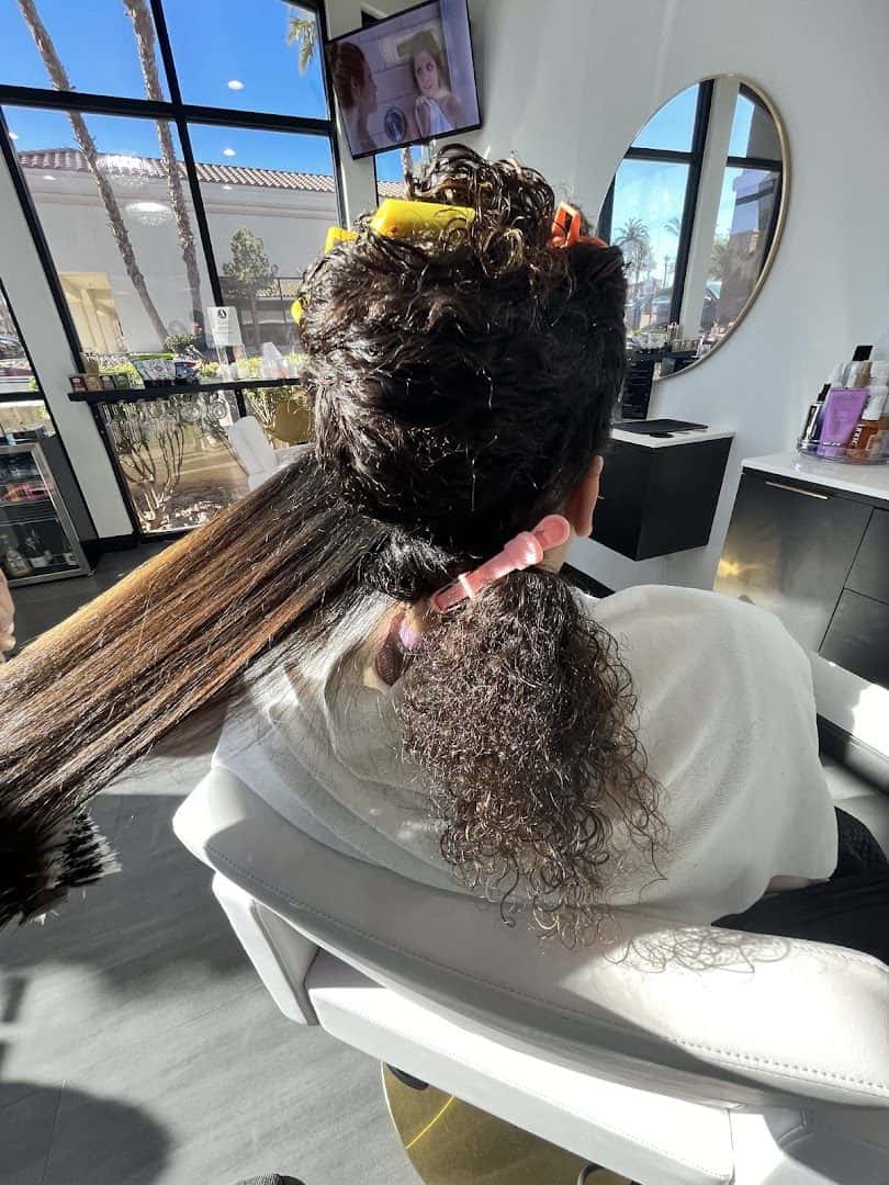 A Blow Dry Bar — Hair Salons & Barbers photo 3 of 5