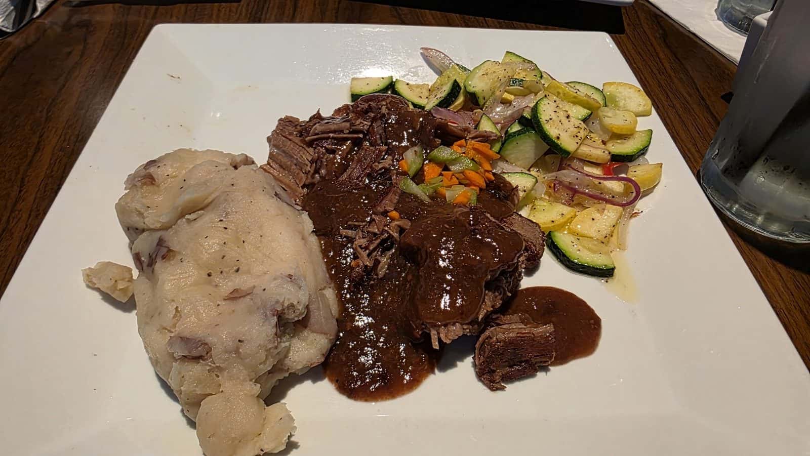 Seventy Six Aliante by Station Casinos — Bars & Breweries photo 3 of 5