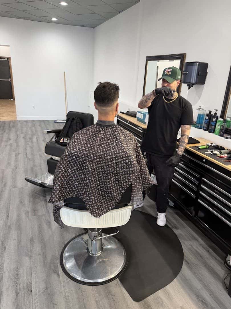 The club barber shop — Hair Salons & Barbers photo 1 of 5