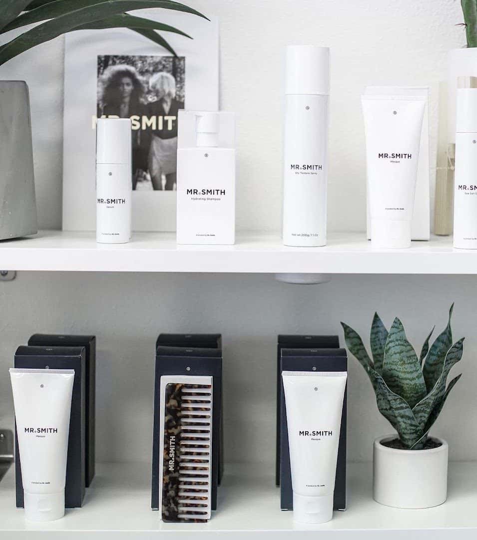 The Desert Salon — Hair Salons & Barbers photo 2 of 5