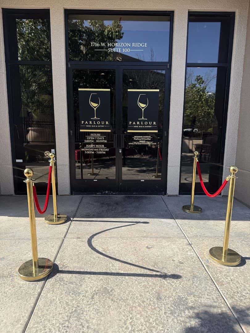 Parlour Wine Bar and Eatery — Restaurants photo 1 of 5