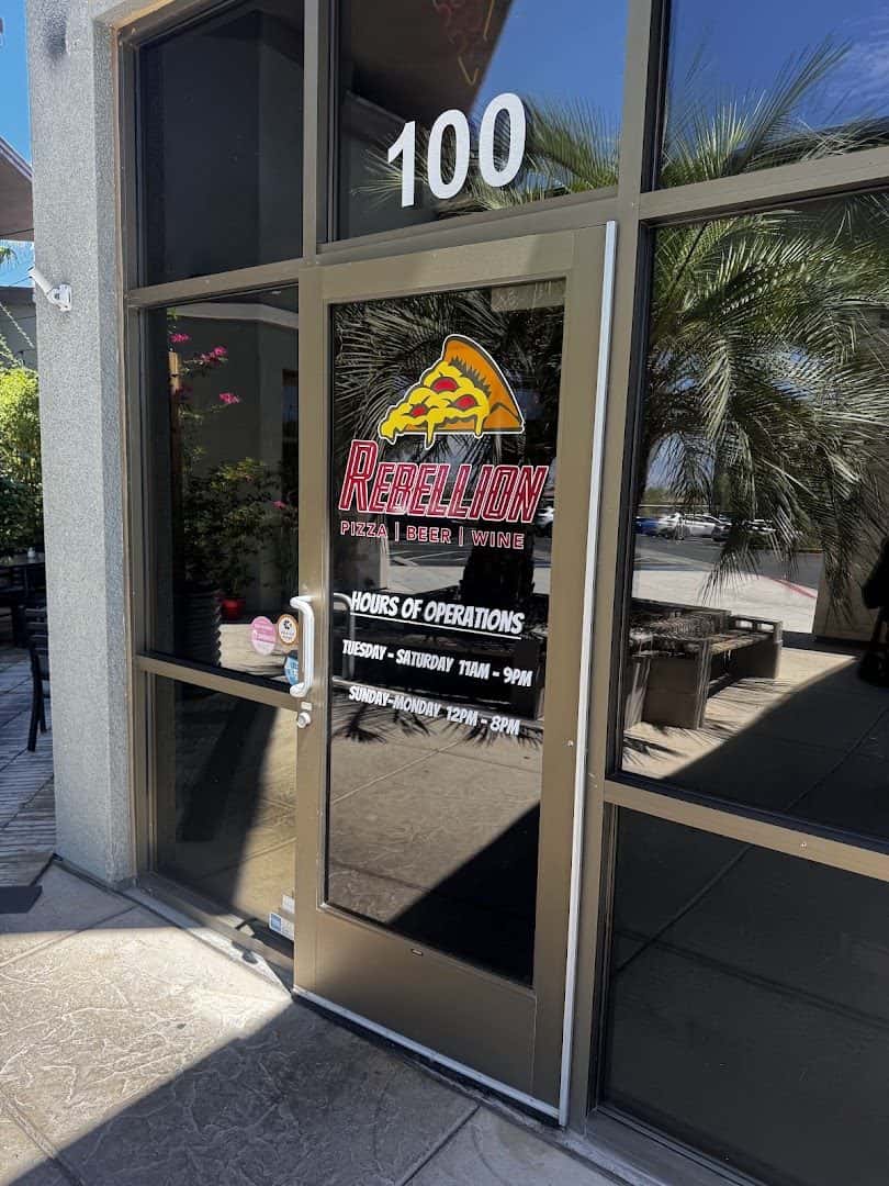Rebellion Pizza — Restaurants photo 3 of 5