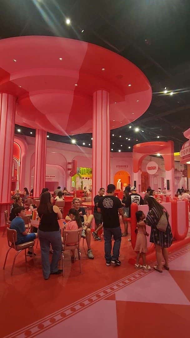 MUSEUM OF ICE CREAM — Bakeries & Desserts photo 2 of 5