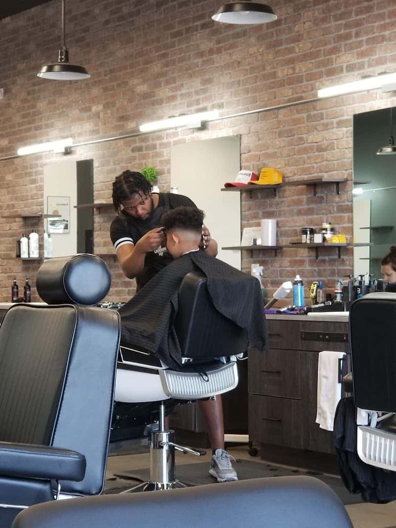Legends Barber Studio Skye Canyon — Hair Salons & Barbers photo 2 of 5