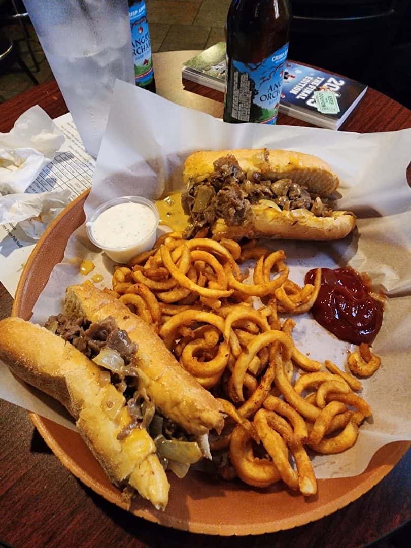 Torrey Pines Pub — Restaurants photo 3 of 5