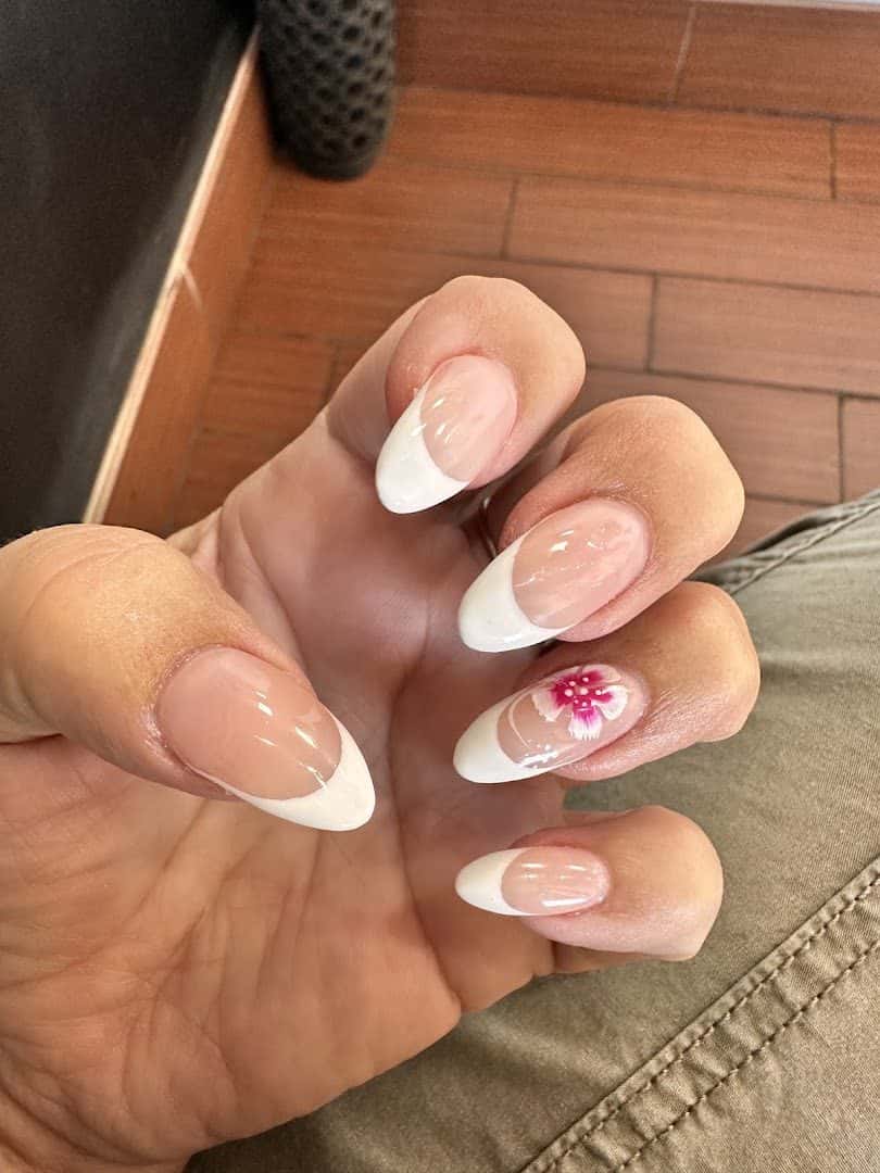 Essential Nails — Nail Salons & Spas photo 3 of 5