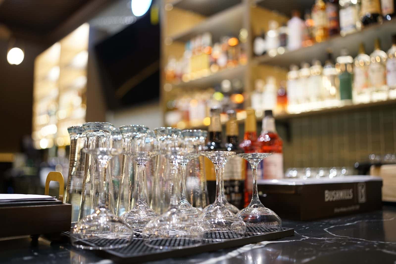 Nice Shot Golf Lounge & Bar — Bars & Breweries photo 2 of 5