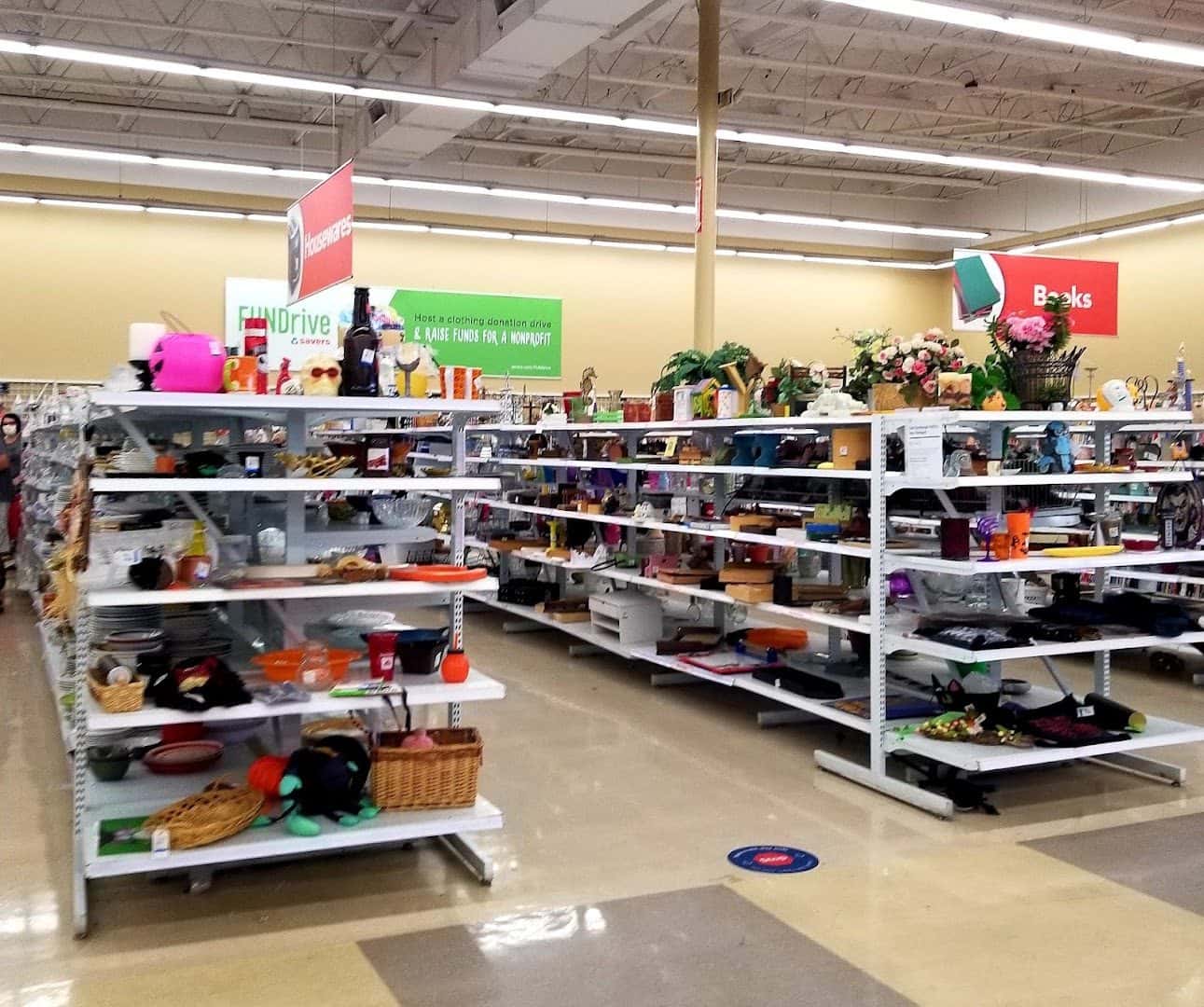 Savers — Retail & Boutiques photo 2 of 5