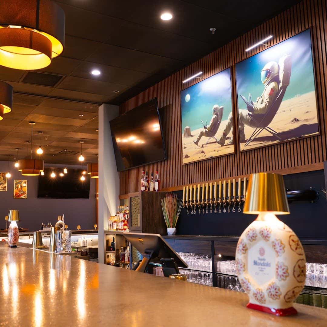 Mission Control — Restaurants photo 1 of 5