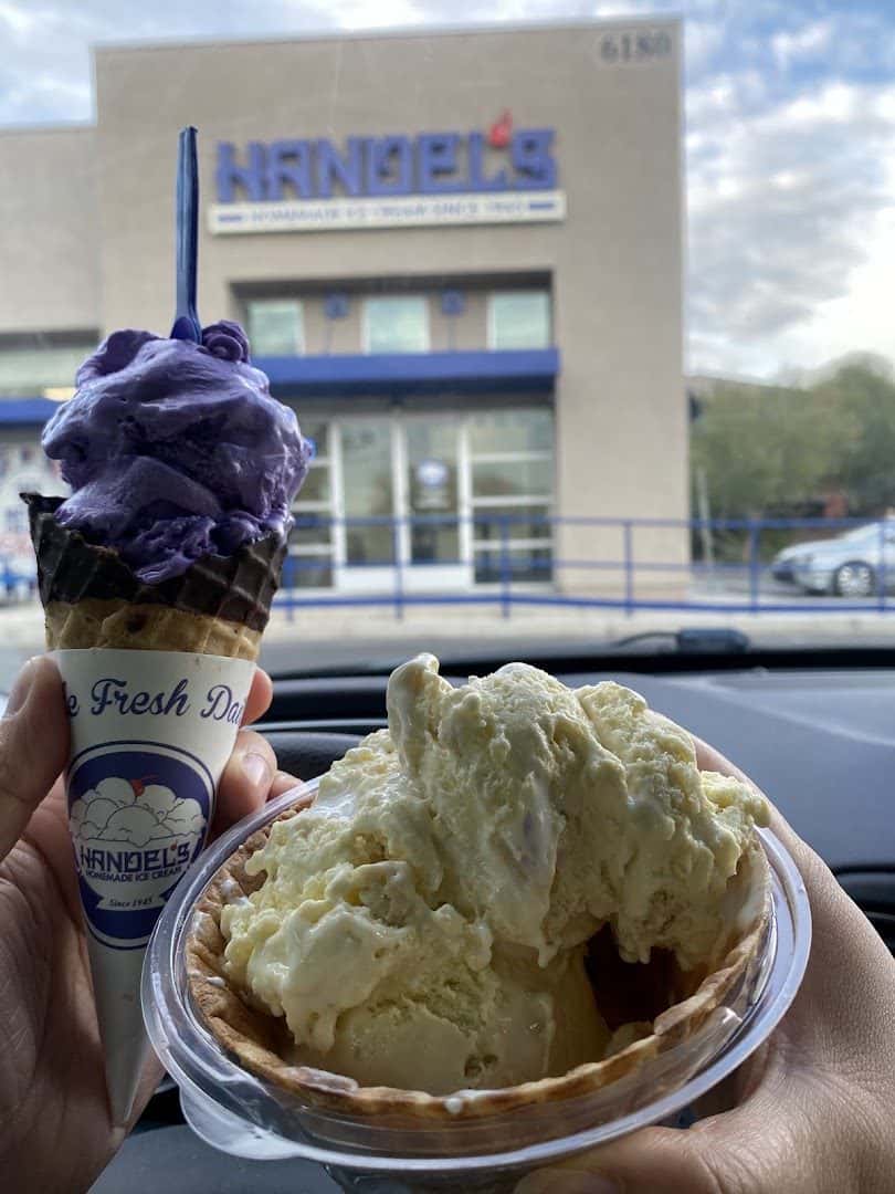 Handel's Homemade Ice Cream — Bakeries & Desserts photo 3 of 5