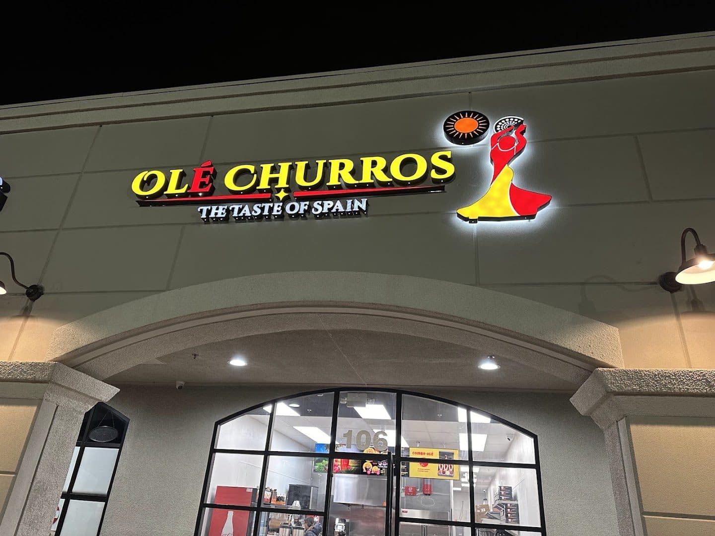 Olé Churros Henderson — Bakeries & Desserts photo 1 of 5