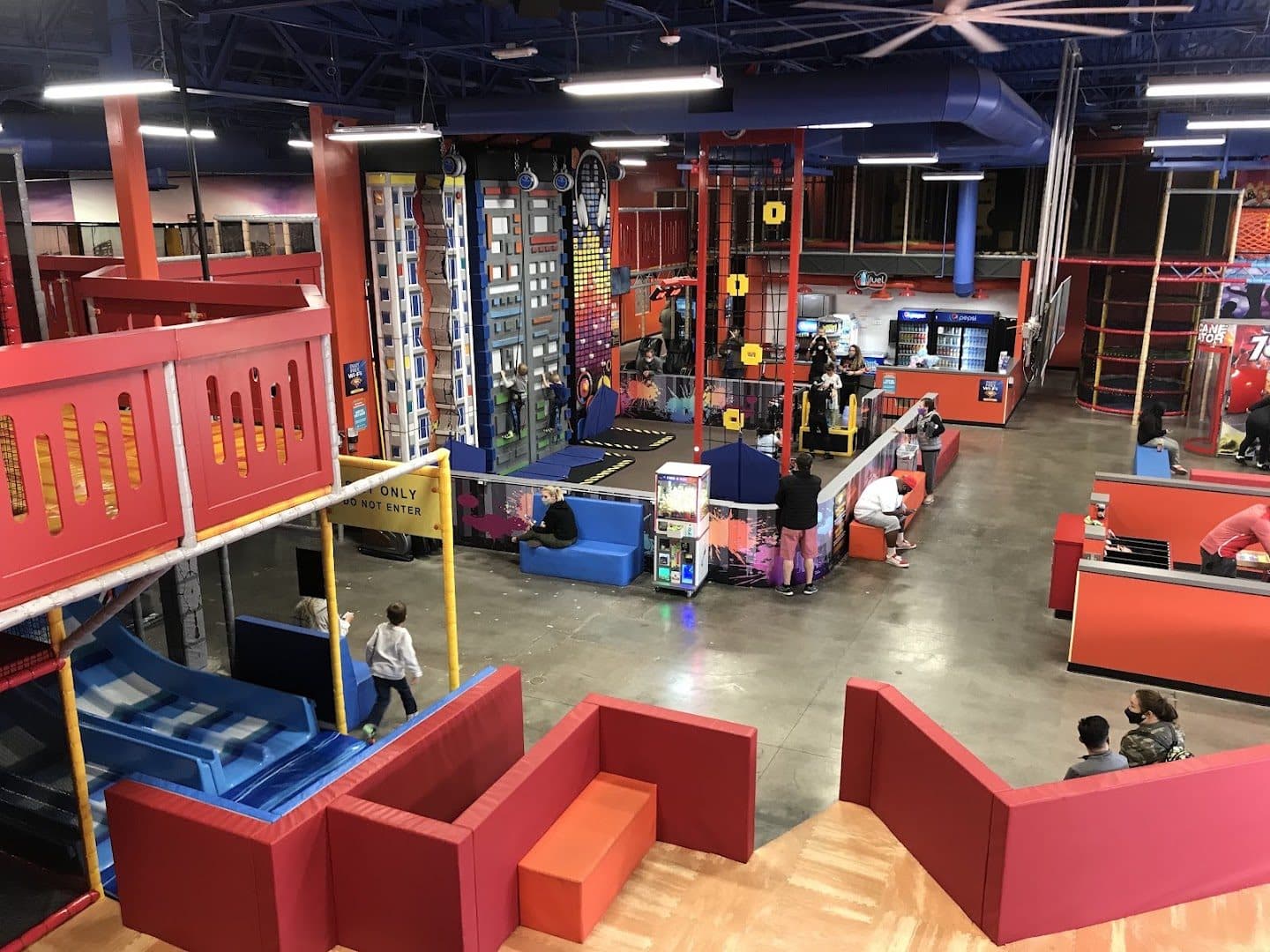 Uptown Jungle Fun Park — Family Fun & Recreation photo 1 of 5
