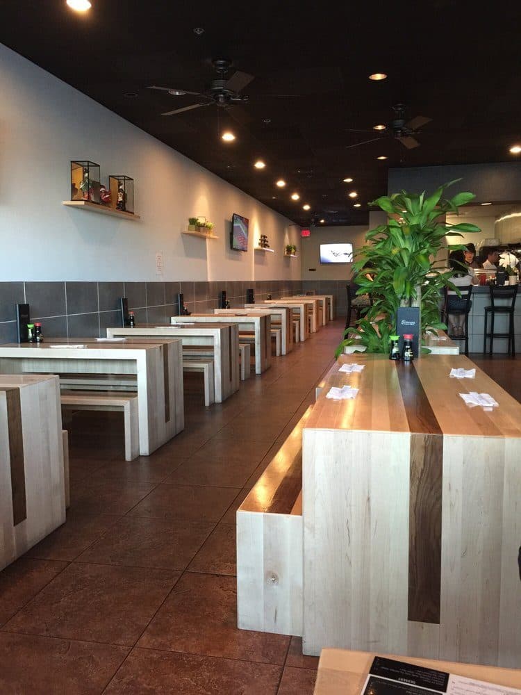 Hanabi Sushi & Rolls — Restaurants photo 1 of 5