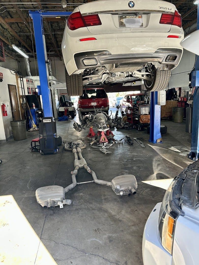 Desert Oasis European Auto Service & Repair — Auto Services photo 1 of 5