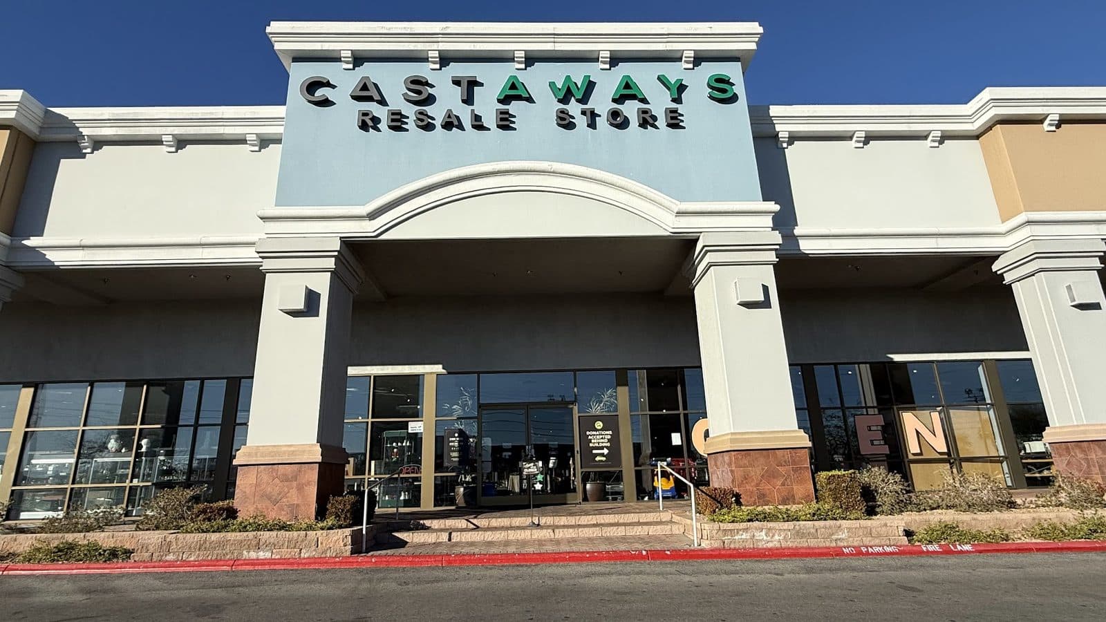 Castaways Resale Store — Retail & Boutiques photo 1 of 5