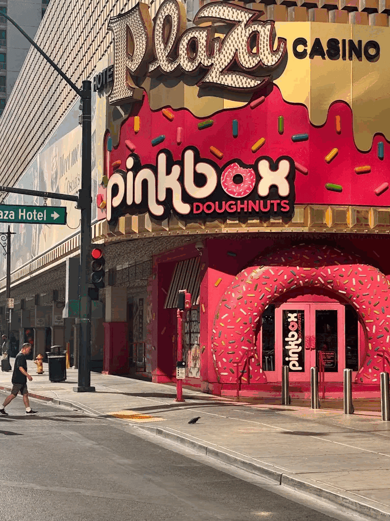 Pinkbox Doughnuts — Coffee Shops & Cafes photo 1 of 5