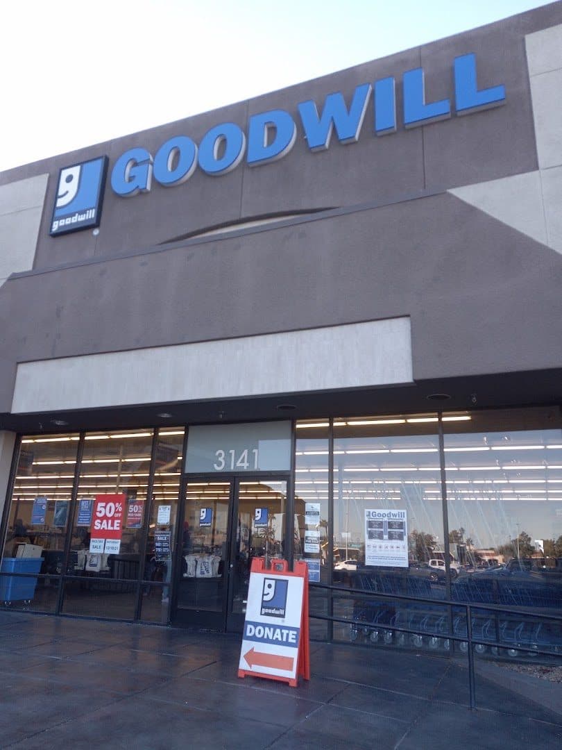 Goodwill Retail Store and Donation Center — Retail & Boutiques photo 1 of 5