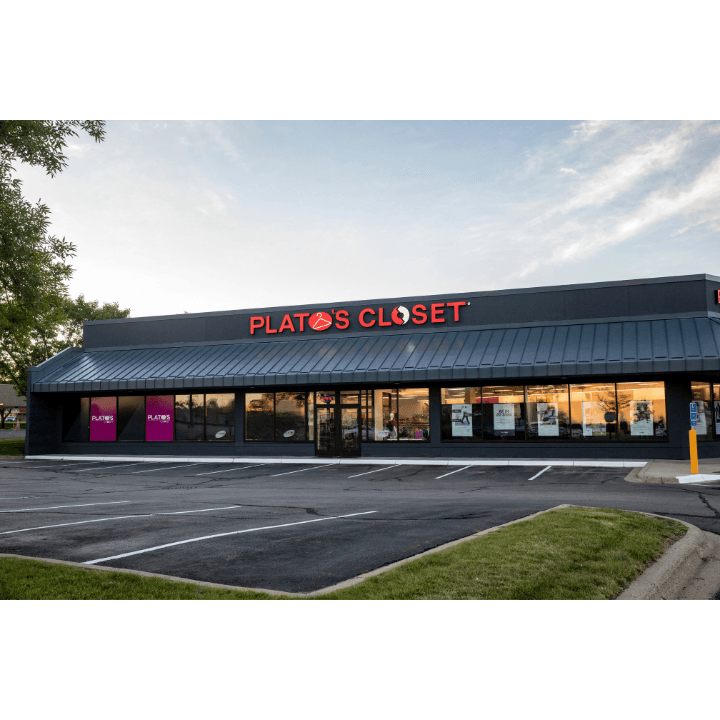 Plato's Closet NW Las Vegas, NV — Retail & Boutiques photo 1 of 5