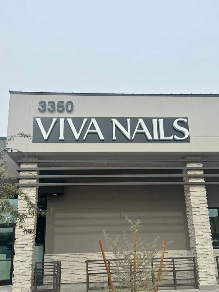 Viva Nails