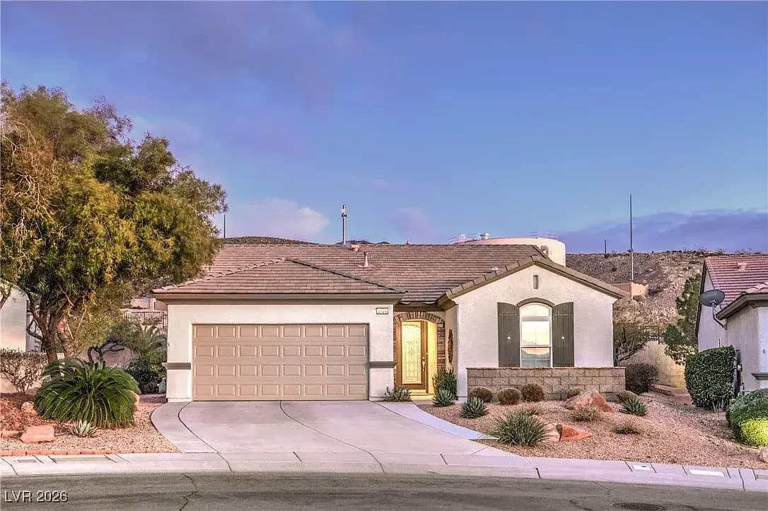 Charming Sun City Anthem Home at 2129 Kelsey Creek Ct, Henderson, NV 89044