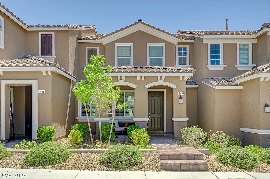 Henderson Townhome for Sale: 2433 Bellinzona Pl Offers Newer Inspirada Living Near Parks
