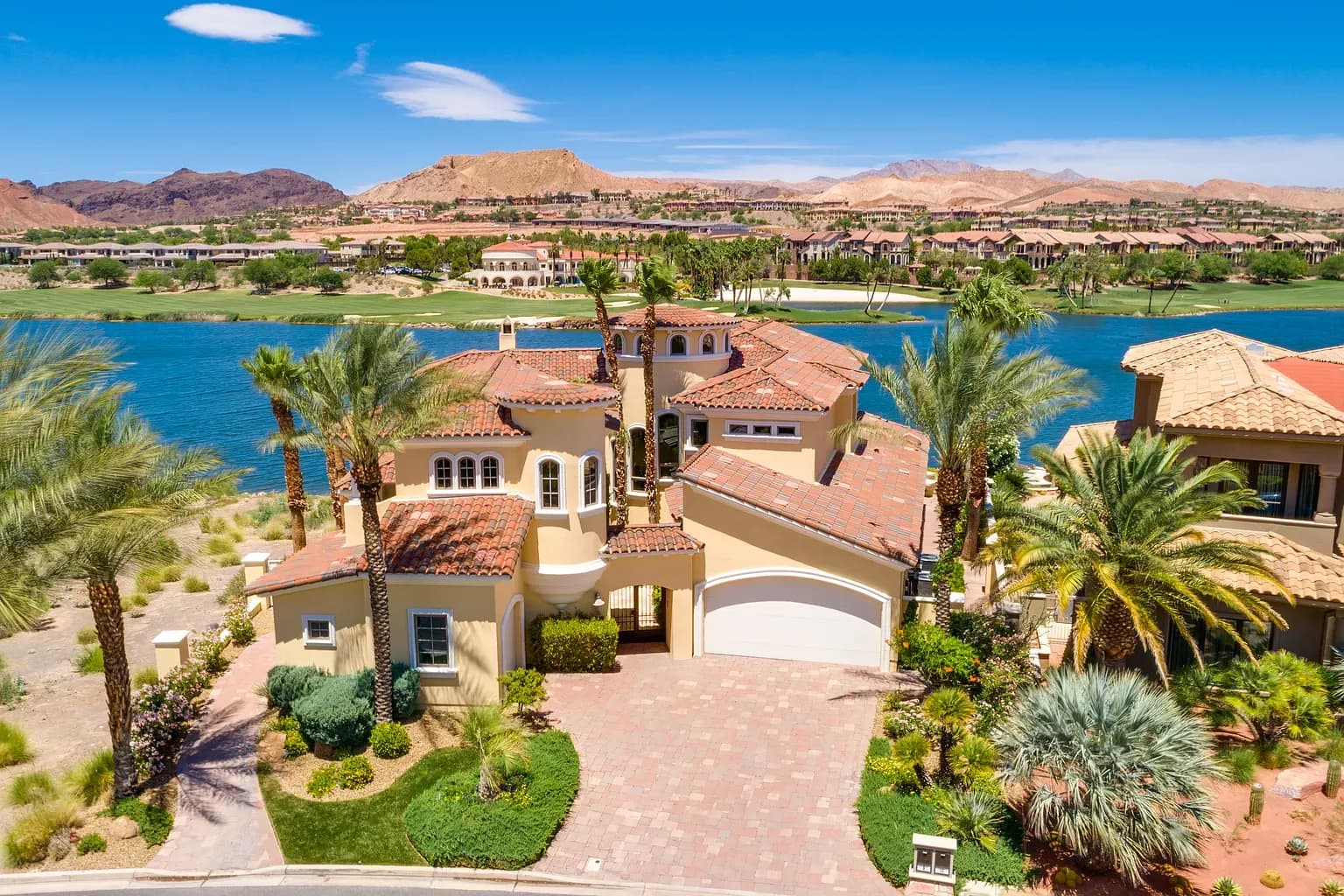 Lake Las Vegas Luxury Home for Sale: 8 Rue Promenade Way Offers Waterfront Living in South Shore
