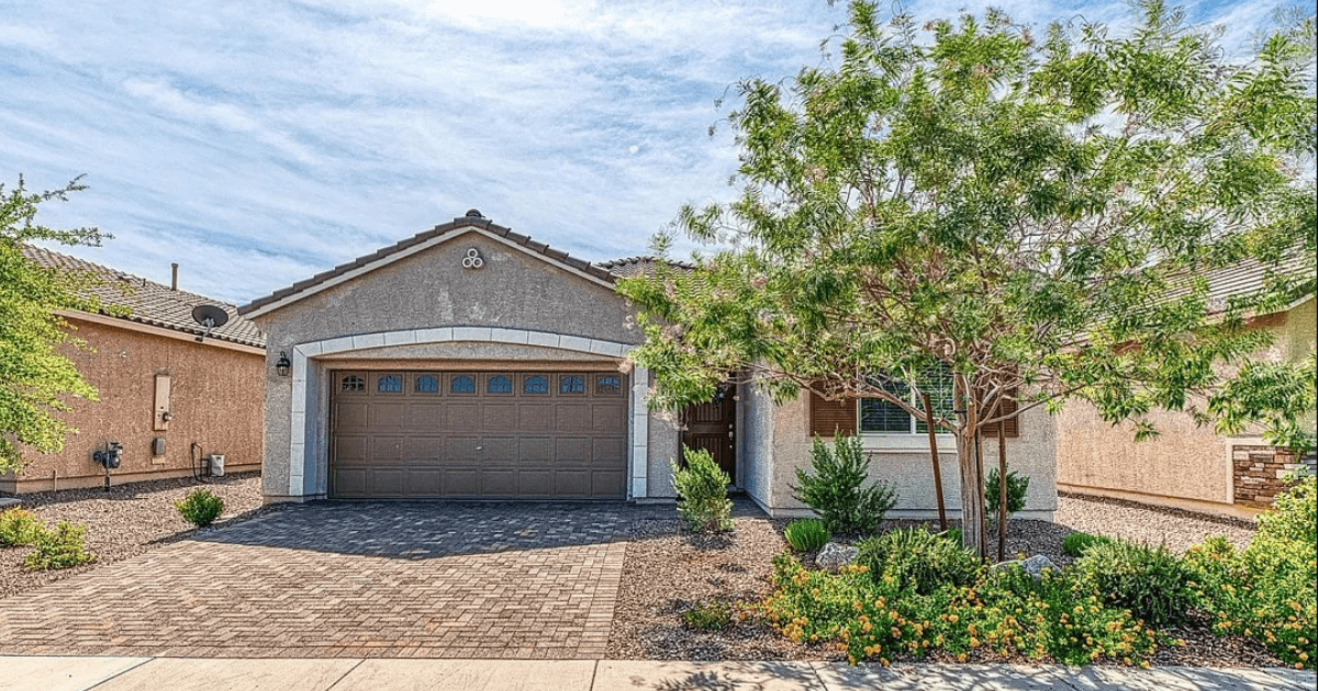 Modern Ease Meets Desert Charm at 191 Cadenza Vista Pl, Henderson, NV
