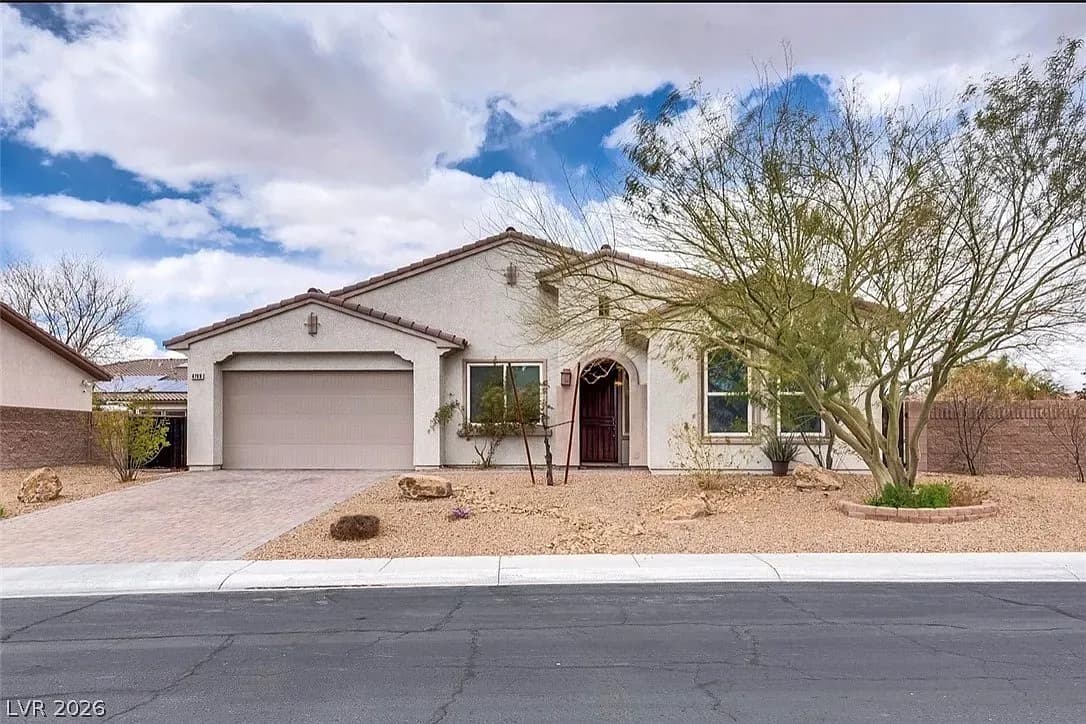 North Las Vegas Home for Sale: 4709 Estate Ranch St Offers Single-Story Living on an Oversized Lot