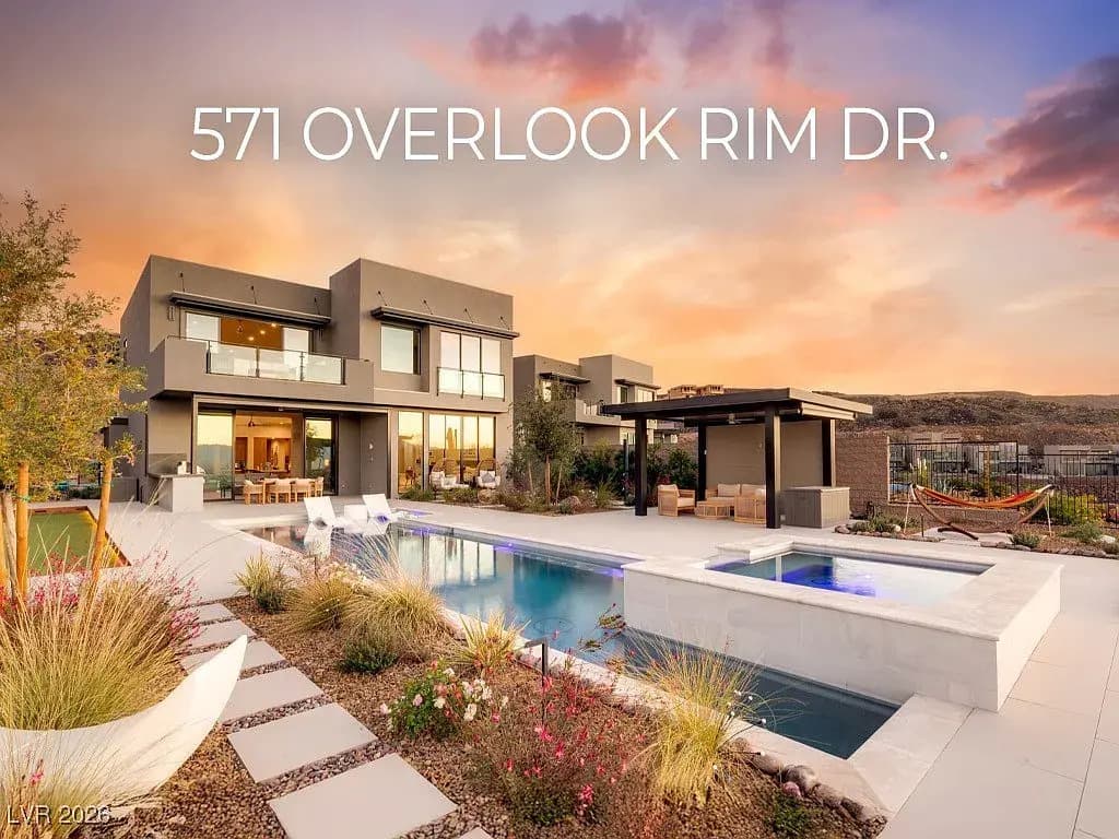 Ultra‐Lux Living at 571 Overlook Rim Dr, Henderson, NV 89012